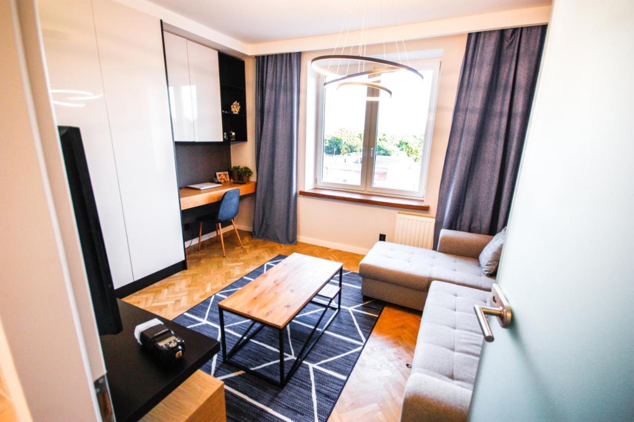 Nowolipki Studio, Center Skyline View - Warsawstay Apartment *